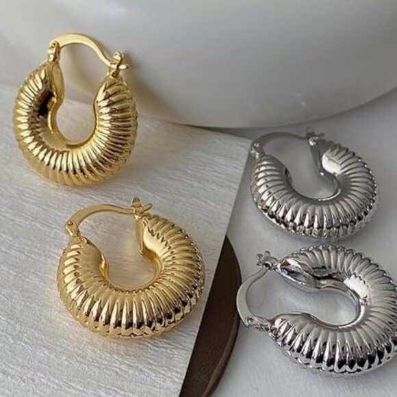 Lightweight cult gaia 14k Gold plated Earrings Elegant Chunky Hoops - Picture 7 of 7